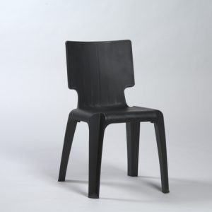 chaise plastique Noire