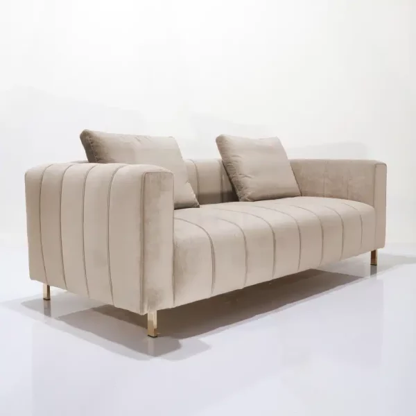 Canapé 3 places design moderne avec deux coussins fabriqués en Tunisie